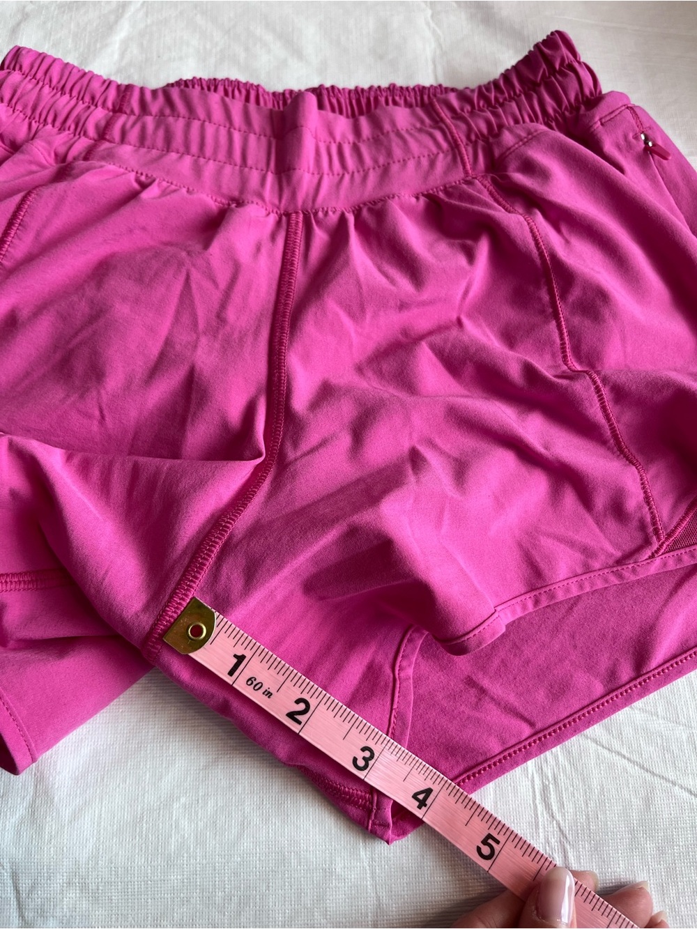 Lululemon Hotty Hot Pink Shorts W7AWBT - Picture 8 of 9